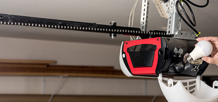automatic garage door opener repair in Daytona Beach